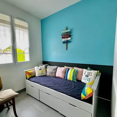 Pretty House For 6 Pers Baby *